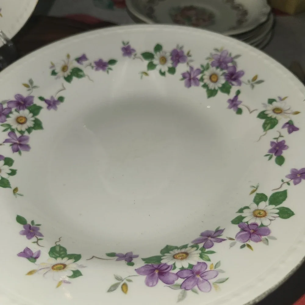 Set of 8 Homer Laughlin Eggshell Georgian Purple Floral Dessert Fruit Bowls USA